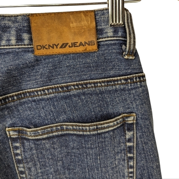 Y2K DKNY Jeans High Waist Straight Leg Denim Blue Vintage Size 8 - Picture 3 of 9